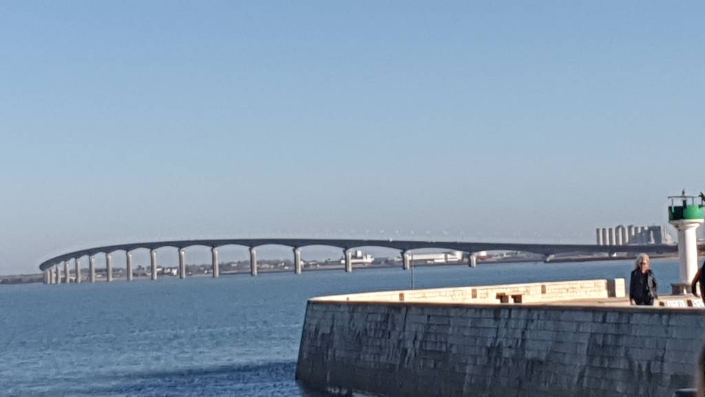 Pont de l'Île de Ré